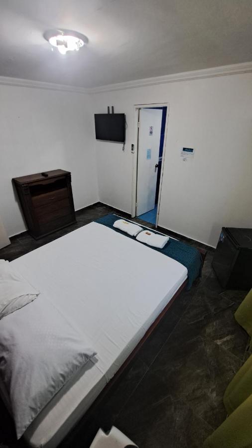 Hostal Oceans Paradise Сан-Андрес Экстерьер фото